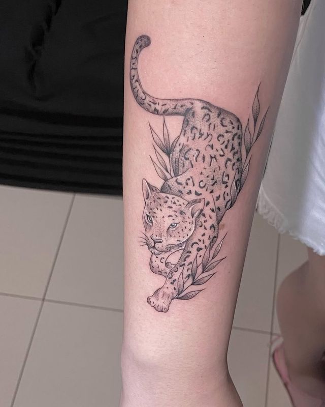 indio_tattoo_fineline showcase image