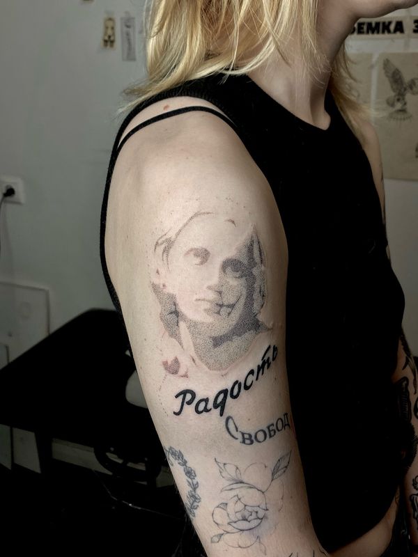 roma.raduet showcase image
