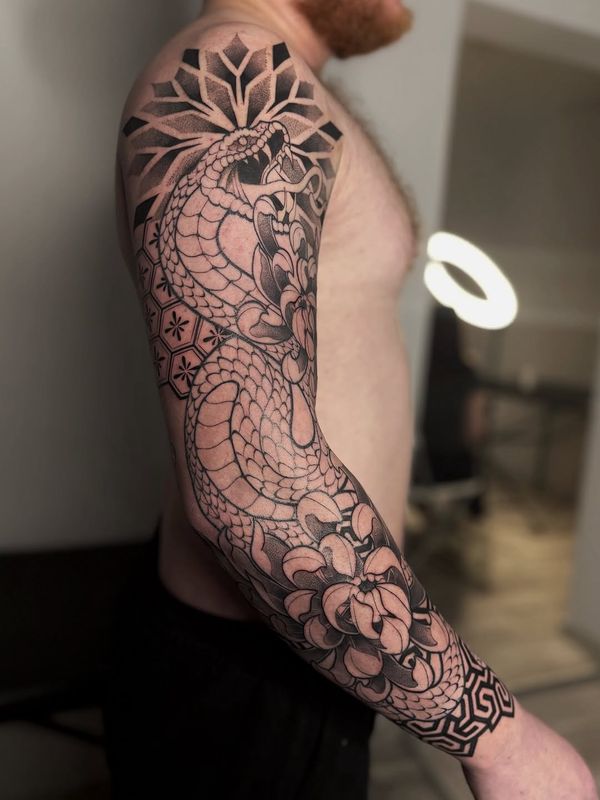 di.tattoo_artist showcase image